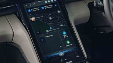 Ford Explorer review Carbuyer